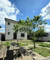 Casă P+1 în Lumina – își caută proprietarii care să 