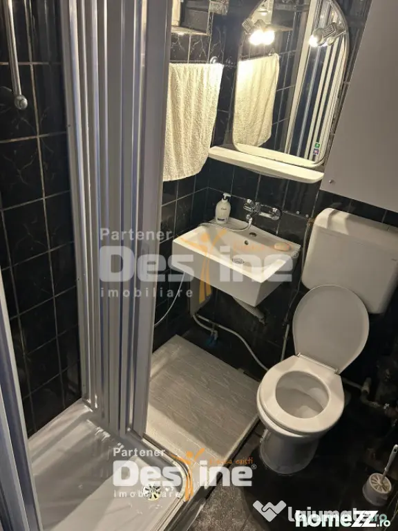 Podu Ros - Apartament 3 camere semidecomandat, MOBILAT și U - Iasi (Iasi)