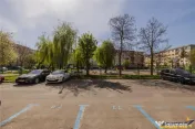 Apartament decomandat, 2 camere, insorit, balcon, loc parcar