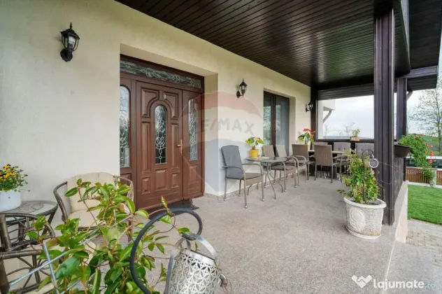 Spațiu, confort și atmosfera perfectă pentru oaspeți ...