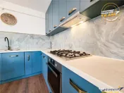 Zona ultracentrala, 2 camere decomandate, cu beci si garaj,