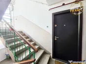 Zona ultracentrala, 2 camere decomandate, cu beci si garaj,