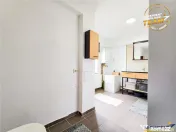 Zona ultracentrala, 2 camere decomandate, cu beci si garaj, 