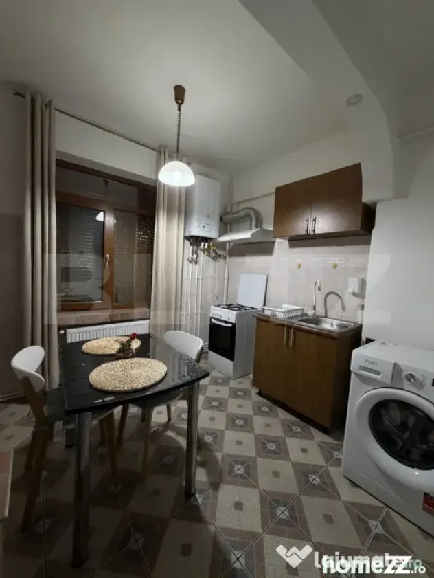 APARTAMENT 1 CAMERA - ZONA SPICU