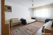 Apartament 3 camere spațios, 70 mp, 2 băi, balcon și pod 