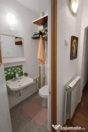 Apartament 3 camere spațios, 70 mp, 2 băi, balcon și pod 