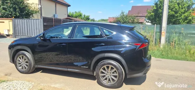 Lexus NX 300h Hybrid • Garantie Lexus Relax • 101.000 km • Istoric complet Lexus