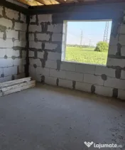 Casă în construcție de vânzare în apropiere de Craiova 