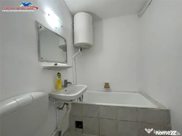 Garsoniera de zona Dallas Tulcea - Tulcea (Tulcea)