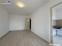 Garsoniera de zona Dallas Tulcea
