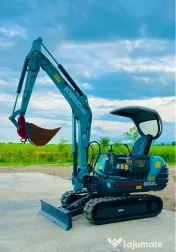 Miniexcavator Kobelco motor yanmar/utilaj profesional 
