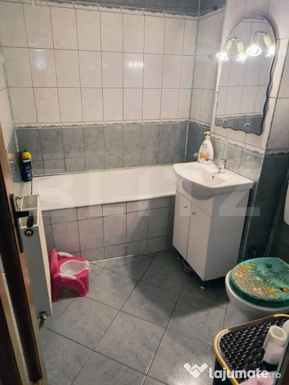 Apartament de vanzare, decomandat, 2 camere, 56 mp - Dej
