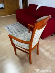 Masă extensibilă cu 4 scaune 