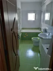 Decomandat cu centrala /2 camere/Zona Dambovita/Mansarda 