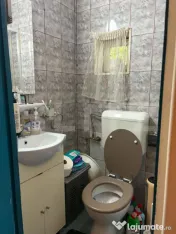 Garsoniera, 22mp, etaj intermediar,zona Marasesti 