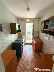 3 camere - parter - 55mp - centrala proprie - Craiovita -... 