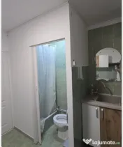 Camera de camin cu baie, complet utilata, zona Lapus 