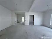 Duplex 3 camere - teren generos - compartimentare excelenta 