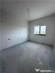 Duplex 3 camere - teren generos - compartimentare excelenta 