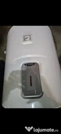 Boiler ariston aproape nou
