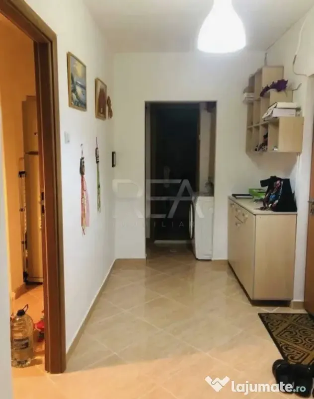2 camere decomandat, 5/8, 63mp-Sebastian