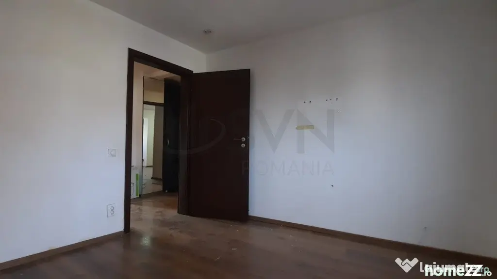 Apartament 3 Camere de Sector 3 Zona Decebal