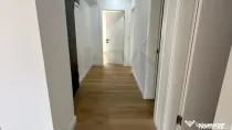 Apartament cu 3 camere singur pe etaj Polona