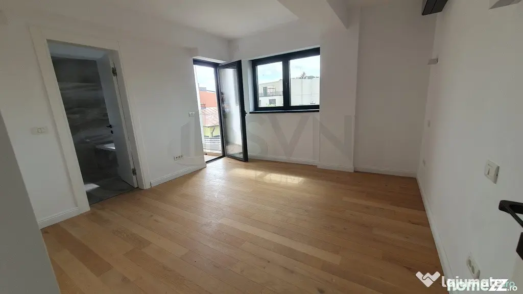 Apartament cu 3 camere singur pe etaj Polona
