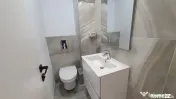 Apartament cu 3 camere singur pe etaj Polona