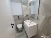 Apartament cu 3 camere singur pe etaj Polona 