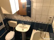 Apartament linistit 4 camere Aparatorii Patriei 