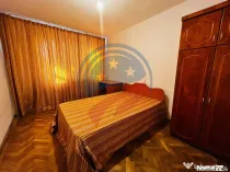 Apartament 4 camere de închiriat – Strada Caracal, Cra...