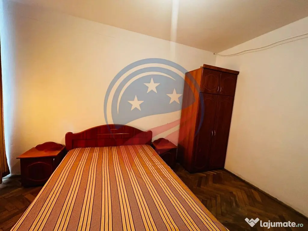 Apartament 4 camere de închiriat – Strada Caracal, Cra...
