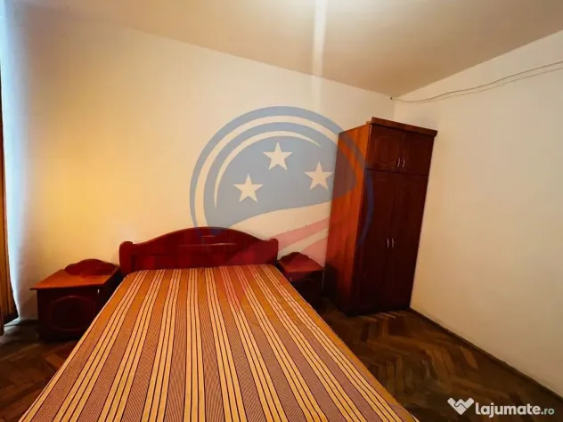 Apartament 4 camere de închiriat – Strada Caracal, Cra...
