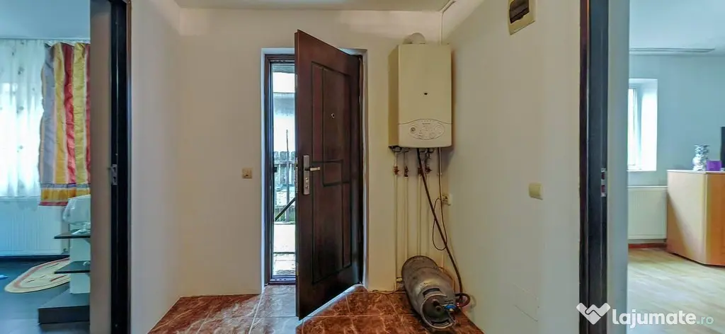 Casă cu 3 camere mobilată, Alexandriei