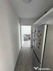 Apartament semidecomandat 2 camere Craiovita-renovat complet 