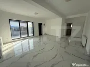 Casa pe parter , 80 mp utili , zona Selgros 