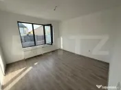 Casa pe parter , 80 mp utili , zona Selgros 