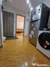 Apartament cu 2 camere în E3 decomandat