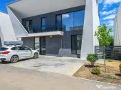 Vila exclusivista I Voluntari