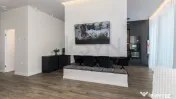Vila exclusivista I Voluntari 