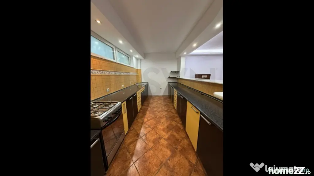 Ion Mihalache l Vila l 370 mp l 5 camere