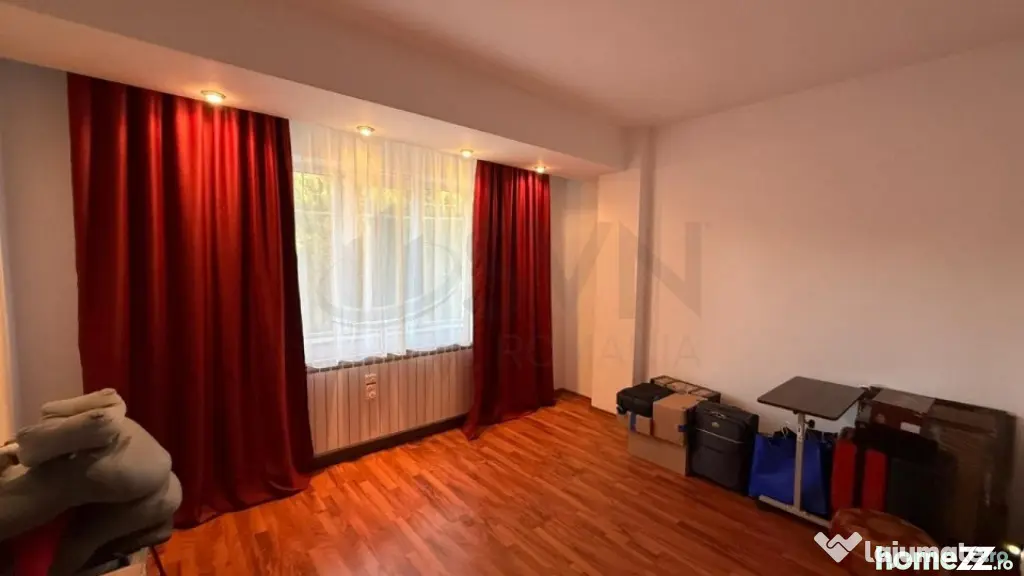 Ion Mihalache l Vila l 370 mp l 5 camere