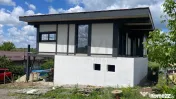 Vila 5 camere HUF Haus Balotesti vedere lac