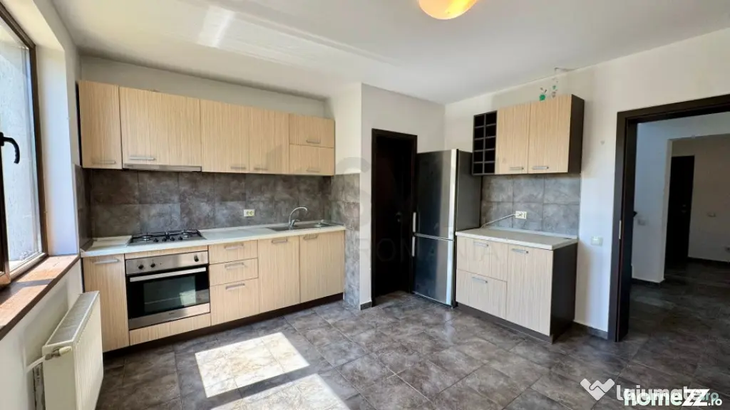 Porsche Pipera I Vila Duplex 260 Utili I Gradina I 4 locu...