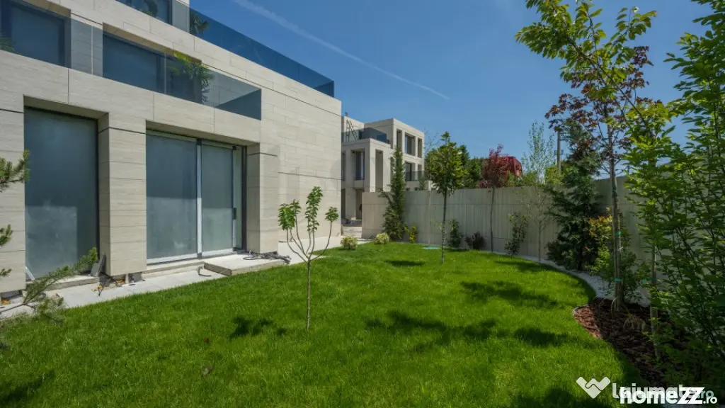 Complex Pipera Exclusivist Vila cu gradina zona Erou Iancu