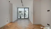 Complex Pipera Exclusivist Vila cu gradina zona Erou Iancu 