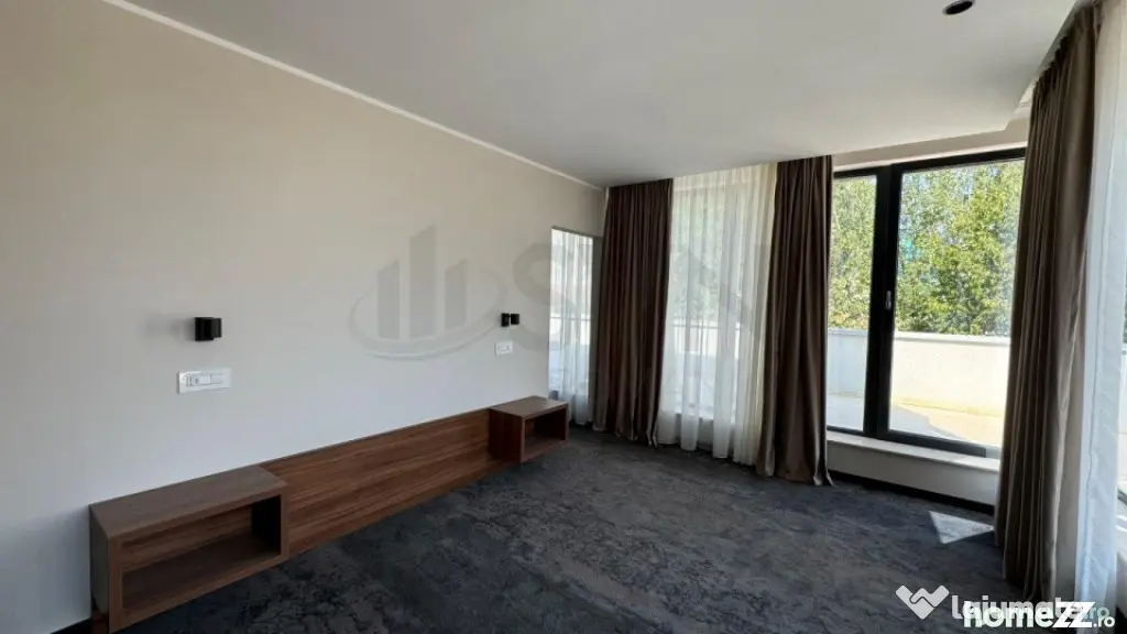 OPORTUNITATE l Piata Romana l Cladire 3400 mp ideal hotel...