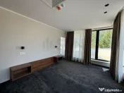 OPORTUNITATE l Piata Romana l Cladire 3400 mp ideal hotel... 