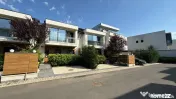 Vile Finalizate Exclusiviste Langa Lac l Complex Rezidential 